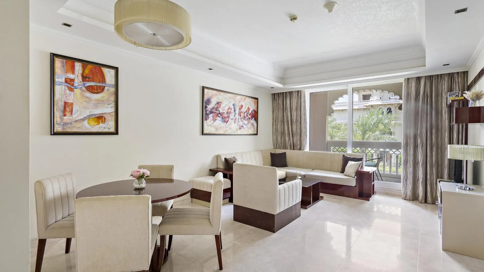 Vayk - Stylish 1Bedroom With Secluded Beach Access In Palm Jumeirah Dubai Apartment