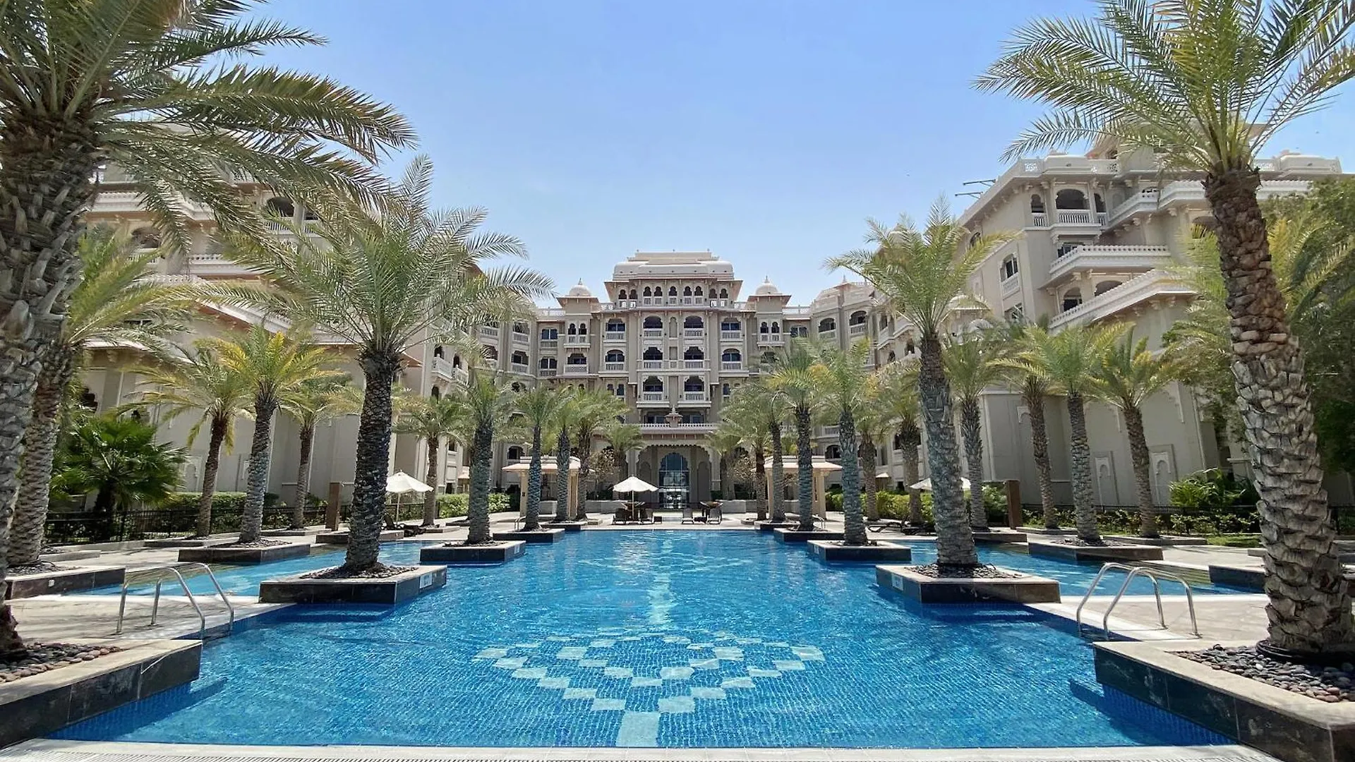 Vayk - Stylish 1Bedroom With Secluded Beach Access In Palm Jumeirah Dubai