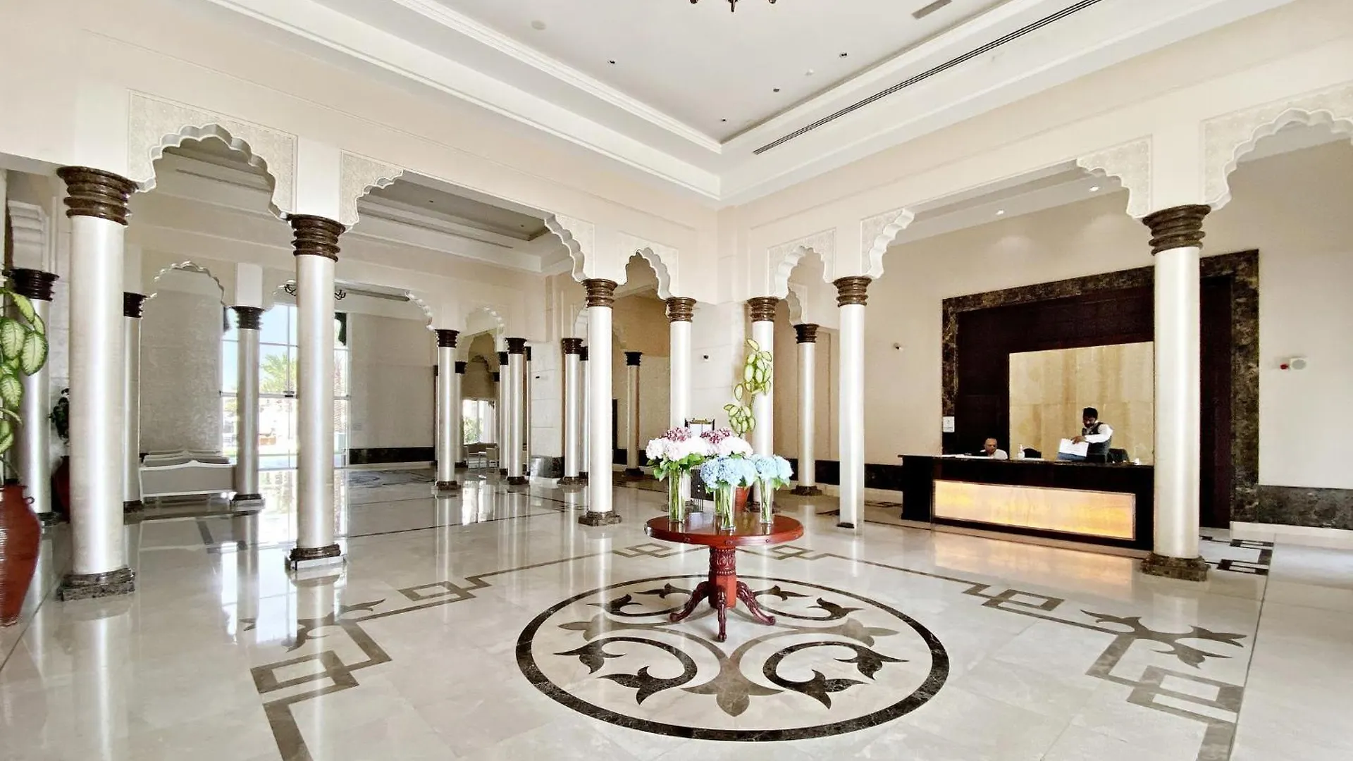 Vayk - Stylish 1Bedroom With Secluded Beach Access In Palm Jumeirah Dubai 0*,